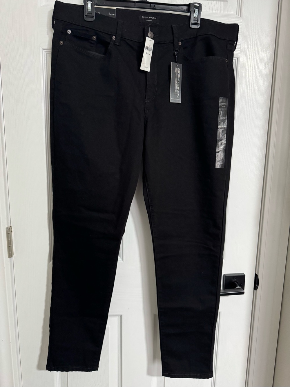 Banana Republic Women’s Skinny Jeans - Black